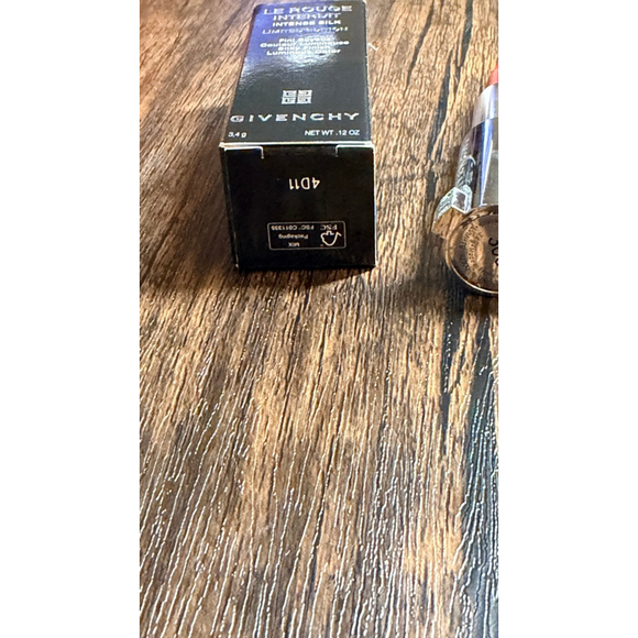 Givenchy makeup bundle - Picture 3 of 4